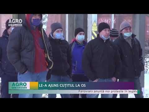 Le-a ajuns cuțitul la os