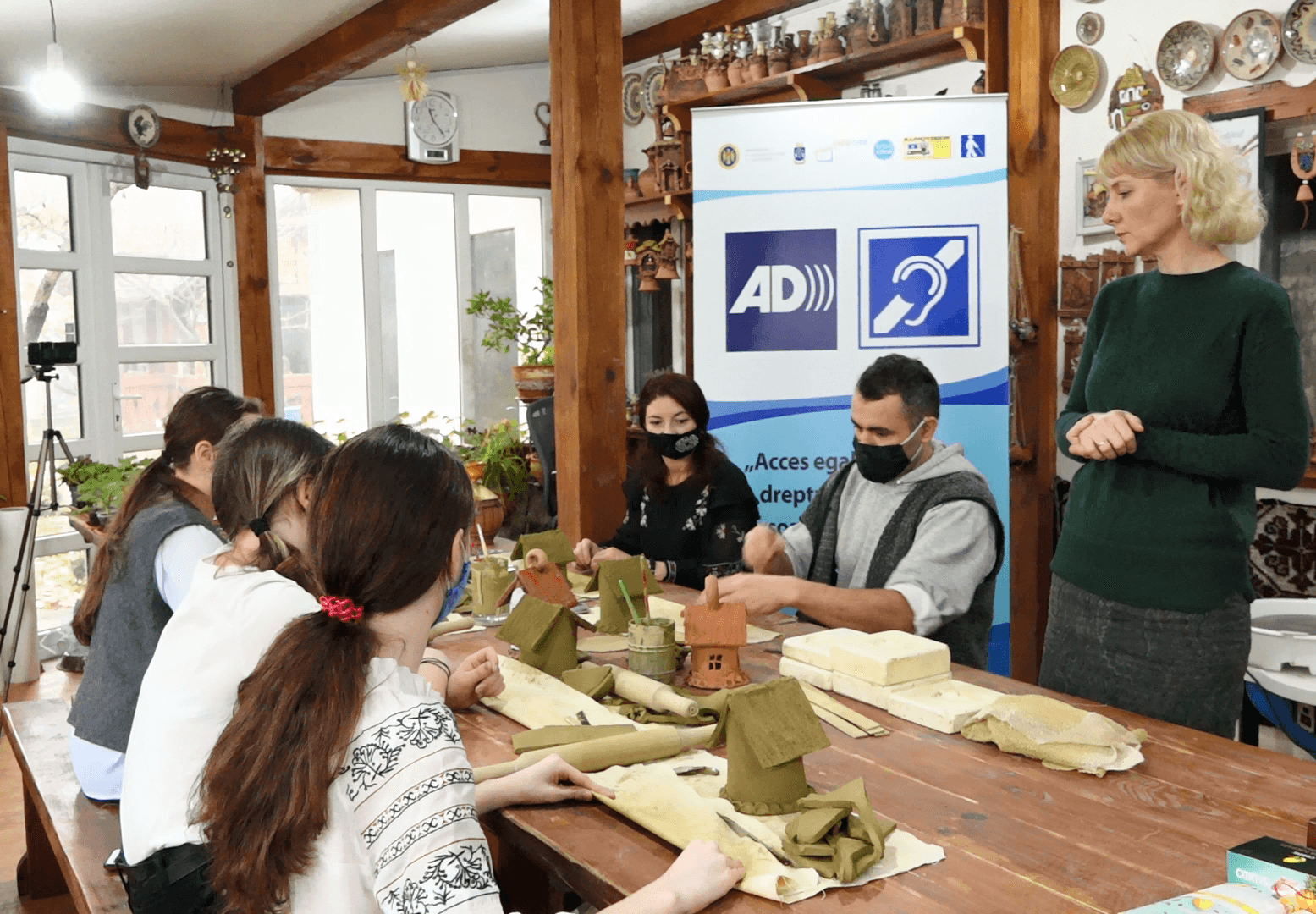 Atelier de ceramică pentru persoanele cu dizabilități