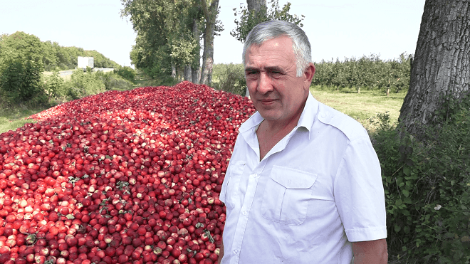 Agricultor, devenit vedetă peste noapte / VIDEO
