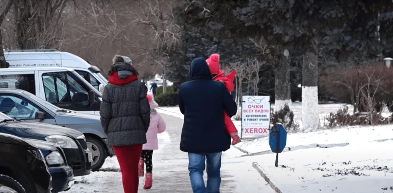 Promit locuințe sociale, pentru a atrage tineri specialiști