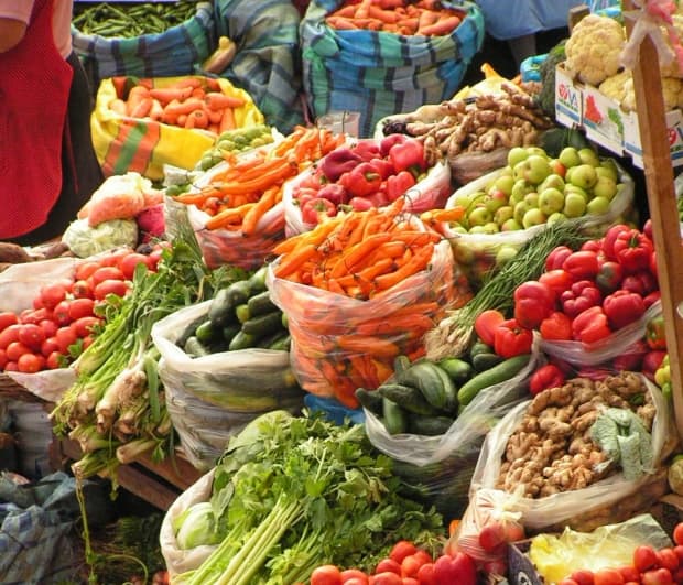 De ce prețurile la legume se schimbă zilnic