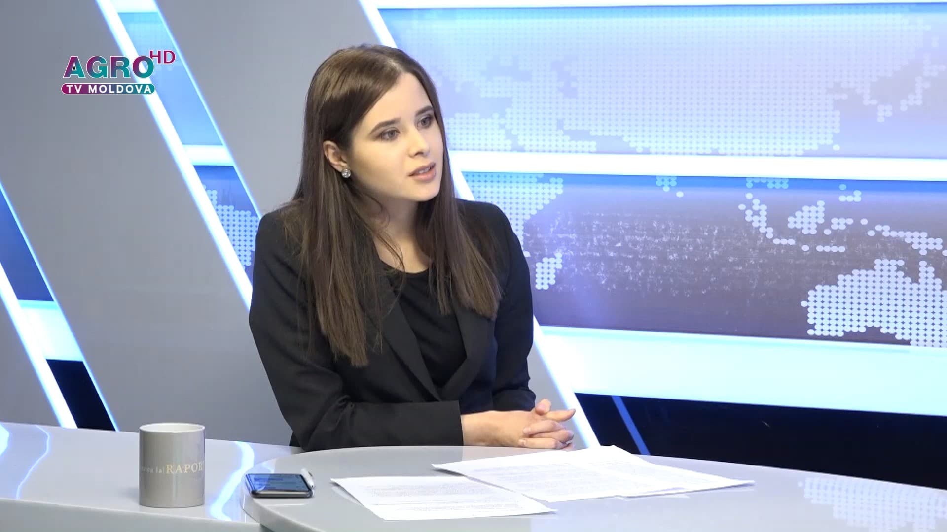 Expert: Manipularea de piață care s-a făcut pe motorină a fost o strategie pentru a șantaja Guvernul