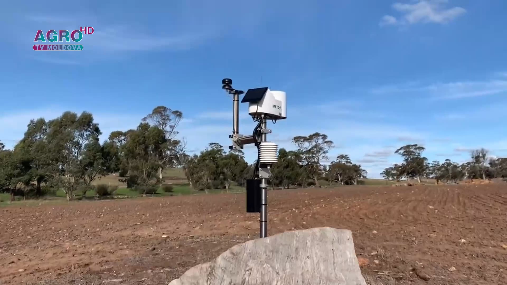 AGRI SMART – Stațiile meteo, instrument de control al plantațiilor agricole