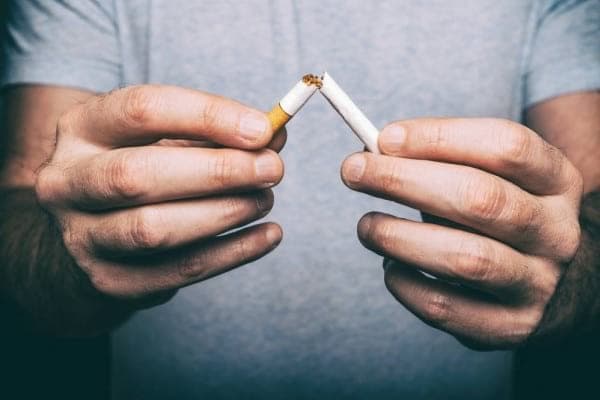 Statistici șocante: în fiecare an, în Moldova, mii de oameni mor din cauza fumatului