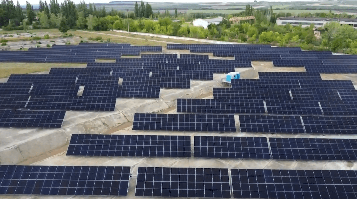 Maib a finanțat unul dintre cele mai mari parcuri cu panouri solare