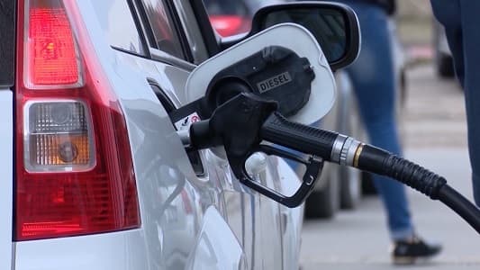 În weekend, benzina și motorina vor costa mai puțin