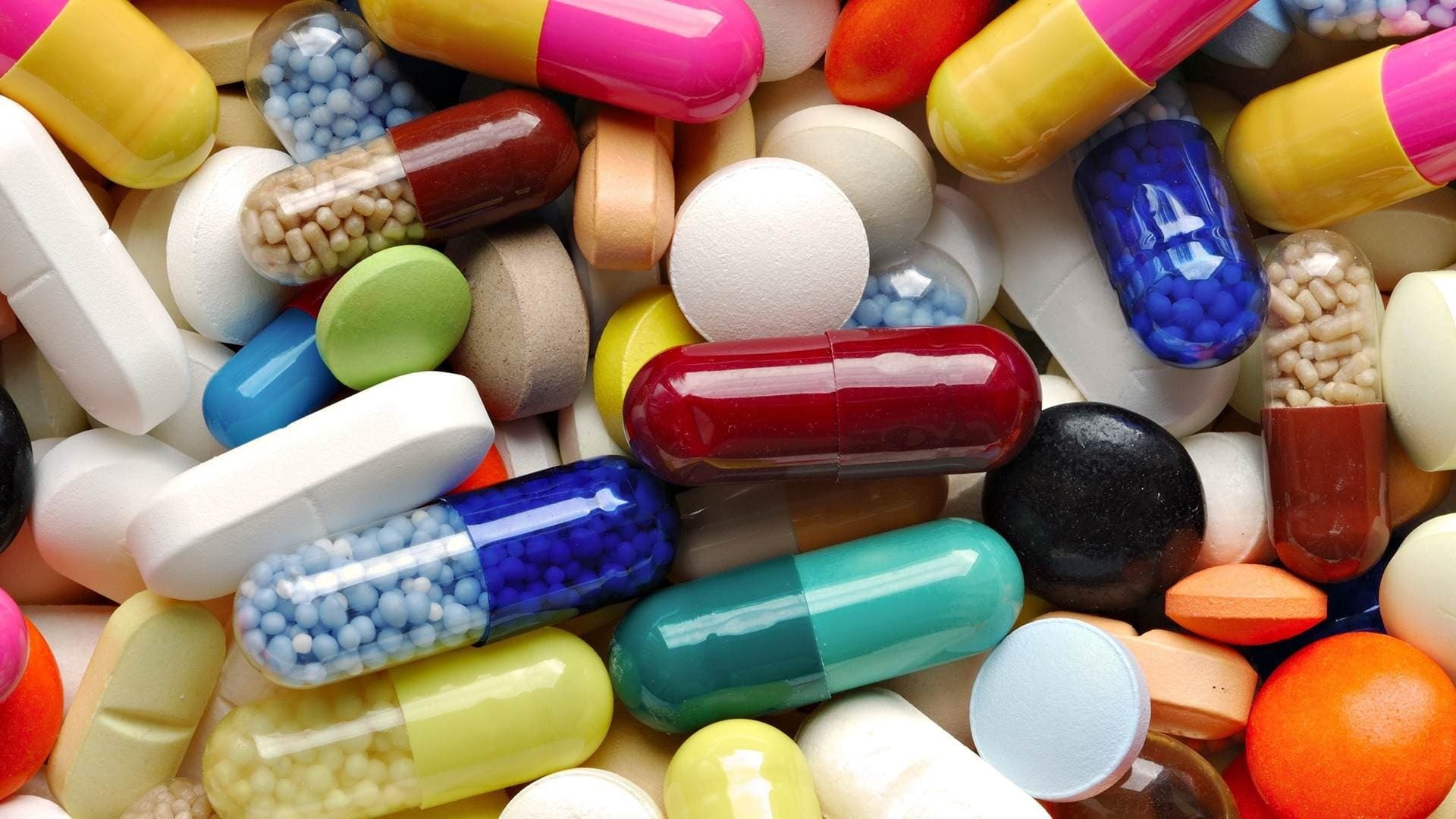 Mai multe medicamente compensate pentru persoanele asigurate