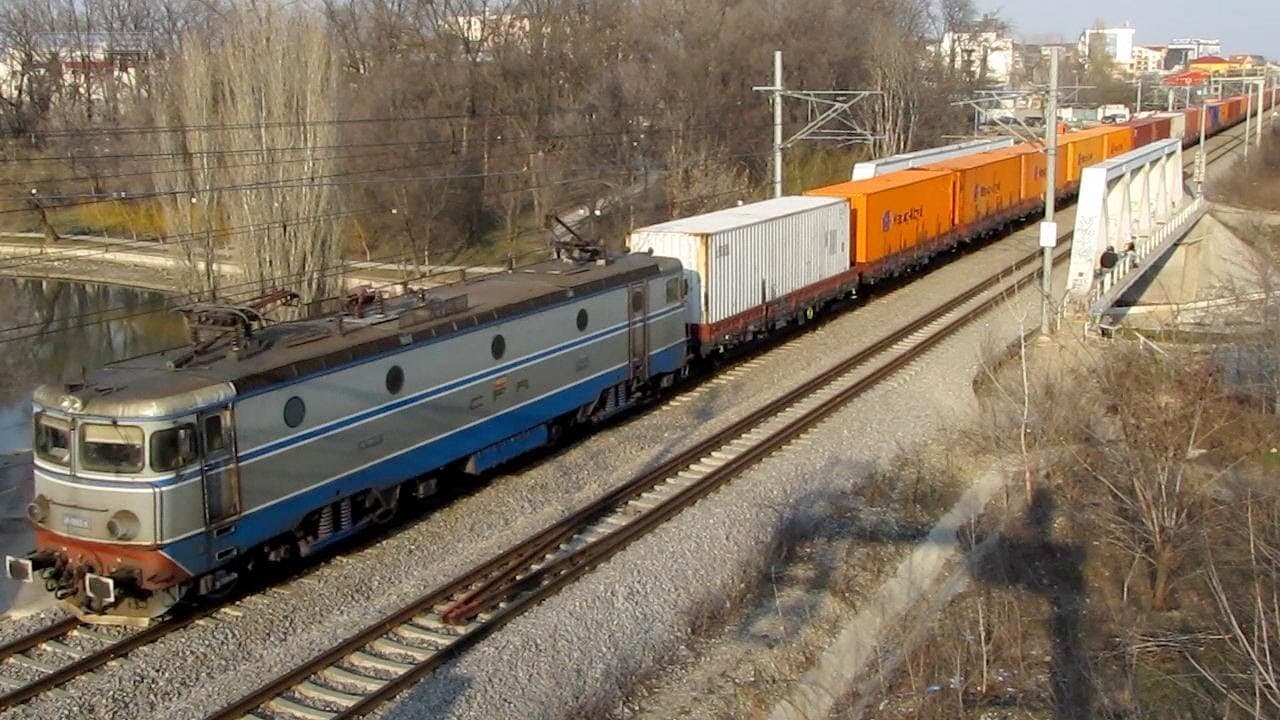 Procedura de tranzitare a trenurilor de marfă din și spre Ucraina va fi simplificată