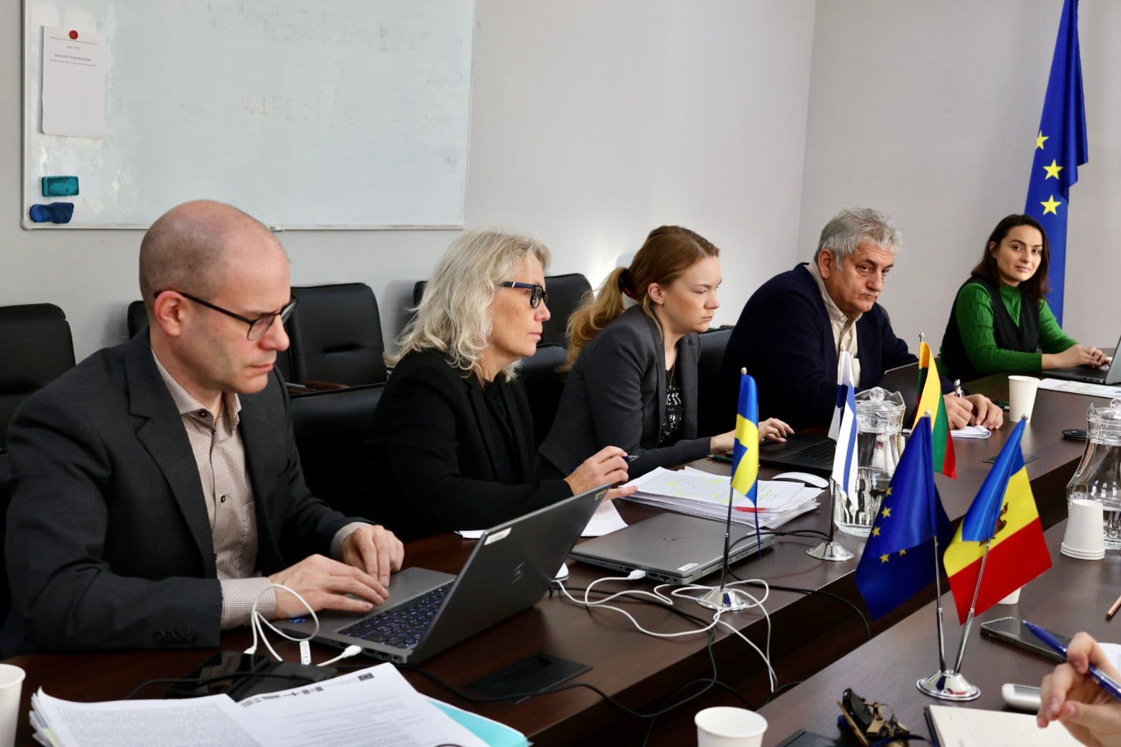 Substanțele chimice vor fi reglementate datorită unei colaborări cu experți suedezi