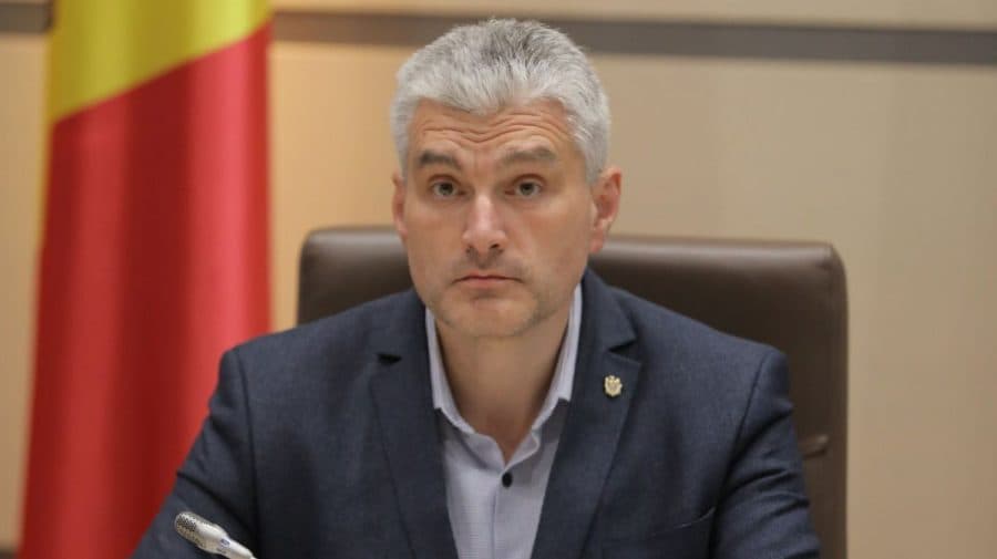 Slusari: „Este haos la Ministerul Agriculturii la nivel strategic!” Fermierii nu știu ce subvenții vor primi în 2025