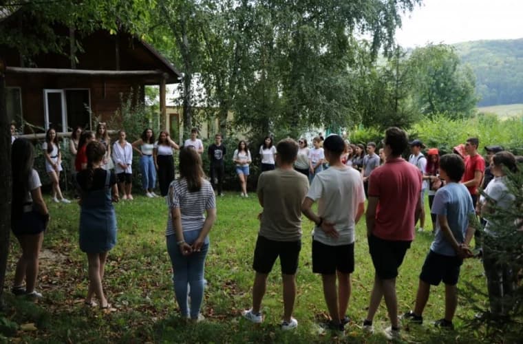 ANSA începe controalele în taberele de vară pentru copii: accent pe siguranța alimentară