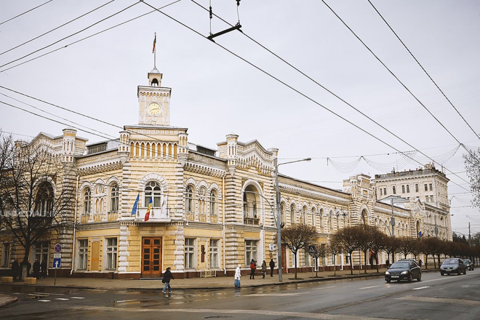 Primăria Chișinău lansează licitația pentru restaurarea clădirii