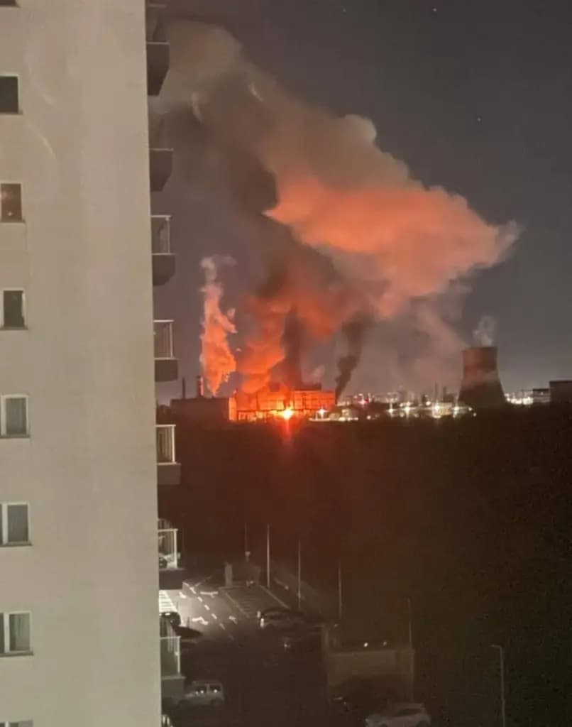 Incendiu la o Centrală Electrică de Termoficare din București