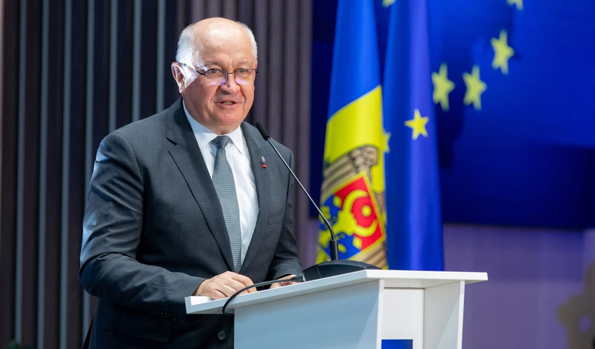 Primele reacții după demisia premierului Alexandru Munteanu