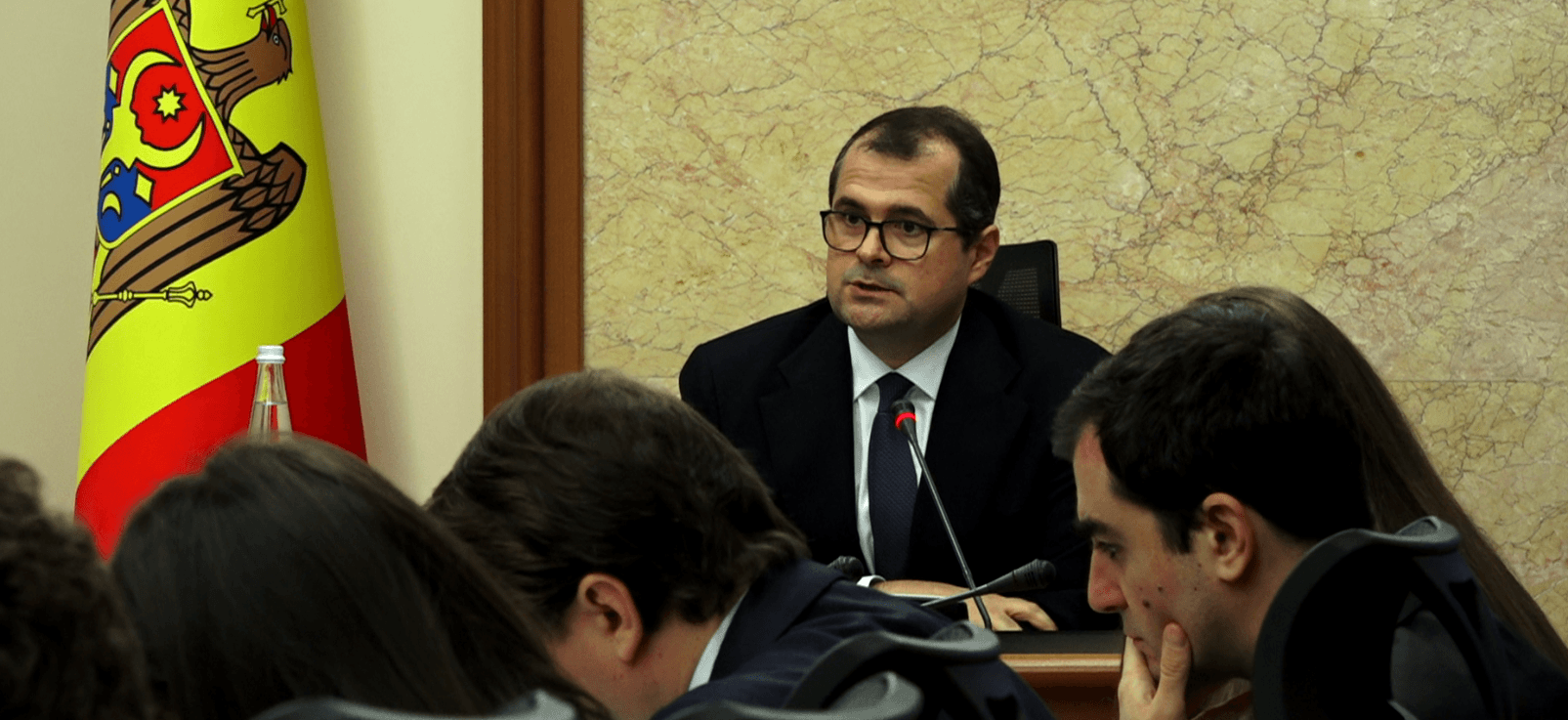Prim-ministrul Vasile Tofan cere „curățenie” în rândul administratorilor de insolvabilitate