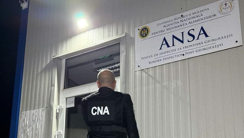 Șef de post ANSA și cinci inspectori, reținuți într-un dosar de corupție la Giurgiulești
